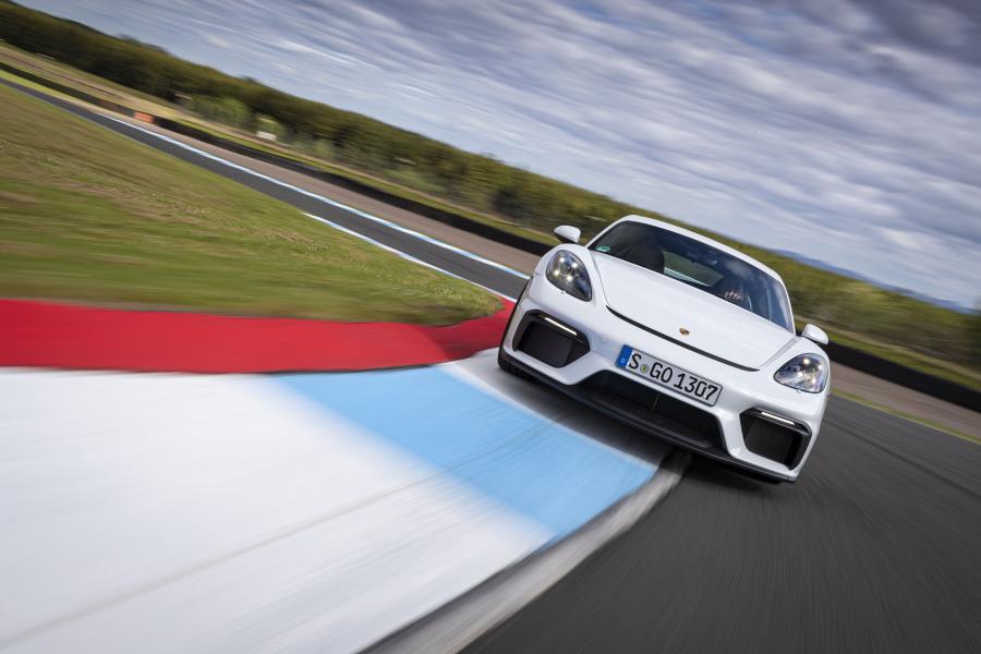  Porsche 718 Cayman GT4 (982C) 2019 года  (WW) (фото 105 из 190)